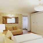 Отель Allegro 4*
