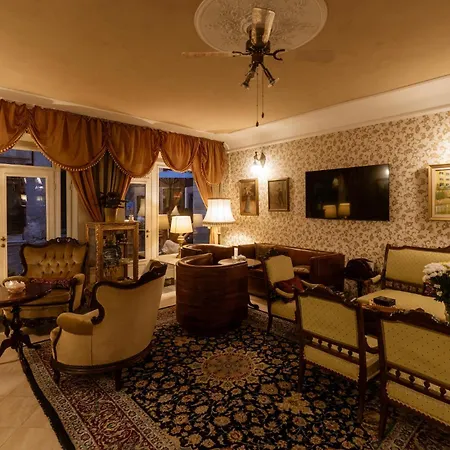 Allegro 4* ليوبليانا