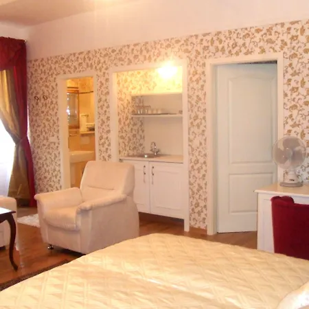 Hotel Allegro 4*