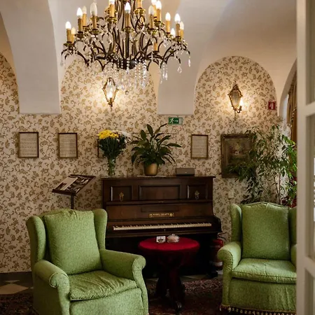 Allegro Hotel 4*